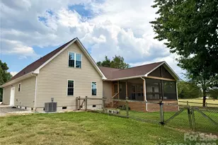 1027 Tabor Rd, Olin, NC 28660 - Photo 40