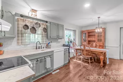 3623 Wonderland Drive, Matthews, NC 28104 - Photo 8