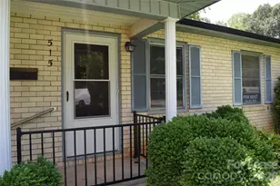 515 Kerr St, Statesville, NC 28677 - Photo 2