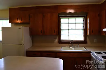 515 Kerr Street, Statesville, NC 28677 - Photo 10