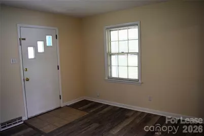 515 Kerr Street, Statesville, NC 28677 - Photo 4