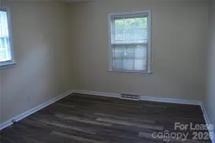515 Kerr St, Statesville, NC 28677 - Photo 16