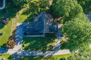 198 Hickory Hill Cir, Spruce Pine, NC 28777 - Photo 34