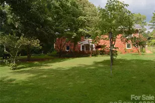 467 Forest Lake Rd, Forest City, NC 28043 - Photo 2
