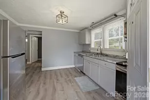 43 N Highland Ave, Granite Falls, NC 28630 - Photo 10