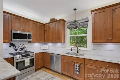 325 Hedgewood Drive, Tuckasegee, NC 28783 - Photo 10