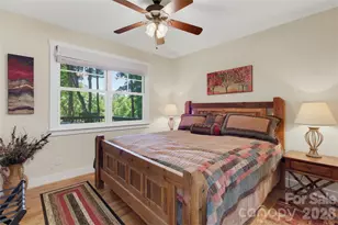 325 Hedgewood Dr, Tuckasegee, NC 28783 - Photo 18