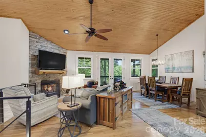 325 Hedgewood Drive, Tuckasegee, NC 28783 - Photo 6