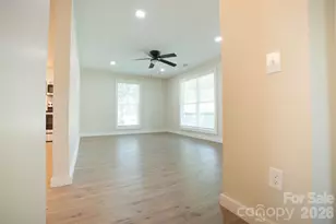 512 Florence Ave, Kannapolis, NC 28083 - Photo 6