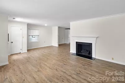 1212 Oakland Street, Hendersonville, NC 28792 - Photo 8