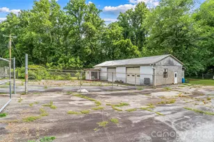 194 Virginia Dr, Marion, NC 28752 - Photo 22