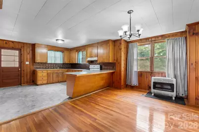 194 Virginia Drive, Marion, NC 28752 - Photo 6