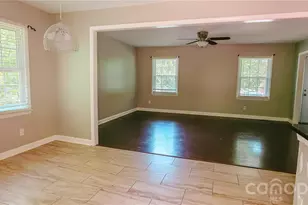 6315 Spring Garden Ln, Charlotte, NC 28213 - Photo 4