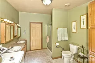 185 Trout Water Cir, Burnsville, NC 28714 - Photo 18