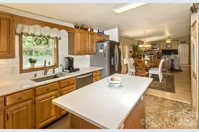 185 Trout Water Circle, Burnsville, NC 28714 - Photo 4