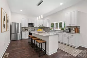 1820 N Hewitt Ave, Newton, NC 28658 - Photo 4