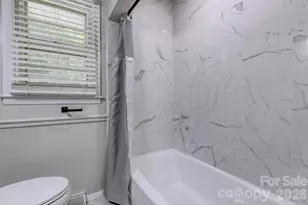 2216 Milton Rd, Charlotte, NC 28215 - Photo 12