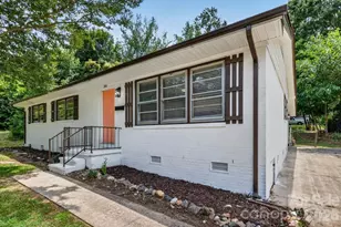2216 Milton Rd, Charlotte, NC 28215 - Photo 2