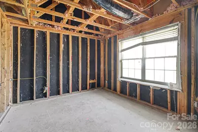 10411 Pickerel Lane, Charlotte, NC 28213 - Photo 2