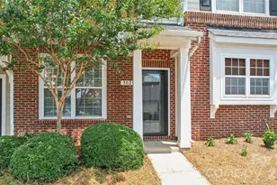 302 Tinderbox Ln, Fort Mill, SC 29708 - Photo 2
