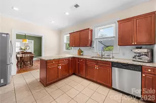 218 Winburn St, Monroe, NC 28112 - Photo 14