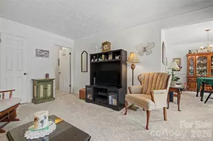 1765 Haywood Manor Rd, Hendersonville, NC 28791 - Photo 8