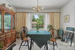 1765 Haywood Manor Rd, Hendersonville, NC 28791 - Photo 12