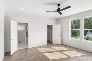27 Klimovych Rd, Hendersonville, NC 28792 - Photo 14