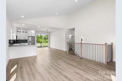 27 Klimovych Road, Hendersonville, NC 28792 - Photo 8