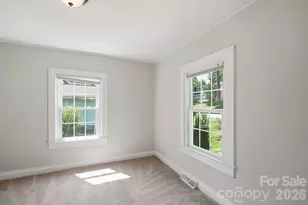 307 Clay St, Belmont, NC 28012 - Photo 12