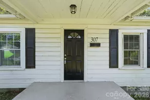 307 Clay St, Belmont, NC 28012 - Photo 4