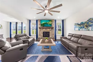 1065 Harbor Bay Dr, Fort Mill, SC 29707 - Photo 10