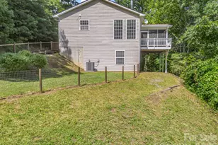 130 High Rock Acres Dr, Black Mountain, NC 28711 - Photo 6