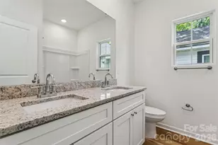 223 W 11th St, Salisbury, NC 28144 - Photo 14