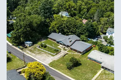 84 Chestnut Park Drive, Waynesville, NC 28786 - Photo 4