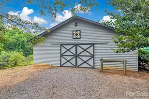 711 Meadow Crest Rd, Tryon, NC 28782 - Photo 8