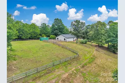 711 Meadow Crest Road, Tryon, NC 28782 - Photo 10