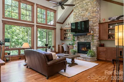 403 Thunder Mountain Road, Hendersonville, NC 28792 - Photo 8