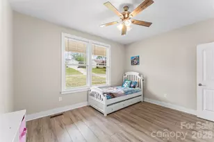 1640 Farmington Hills Dr, Conover, NC 28613 - Photo 24