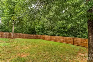 1640 Farmington Hills Dr, Conover, NC 28613 - Photo 28