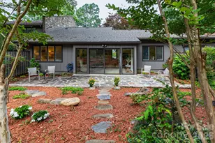 301 Crowfields Ln, Asheville, NC 28803 - Photo 16
