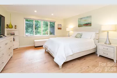 301 Crowfields Lane, Asheville, NC 28803 - Photo 10