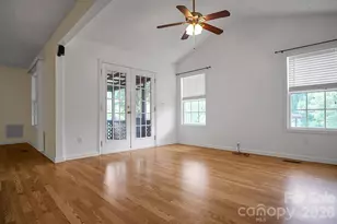 5573 Lennox Dr, Kings Mountain, NC 28086 - Photo 12