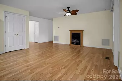 5573 Lennox Drive, Kings Mountain, NC 28086 - Photo 8