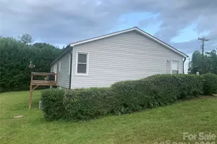 3300 Sheely Rd, Lenoir, NC 28645 - Photo 14