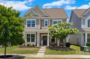 7022 Walnut Branch Ln, Charlotte, NC 28277 - Photo 2