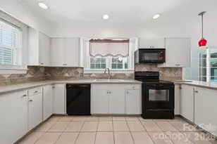 521 5th St NW, Hickory, NC 28601 - Photo 18