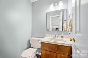 112 Wedgewood Dr, Morganton, NC 28655 - Photo 24