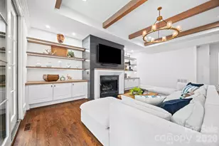 9414 Heydon Hall Cir, Charlotte, NC 28210 - Photo 6