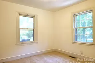 206 N Cloudman St, Charlotte, NC 28216 - Photo 6